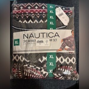 Nautica Two-Piece Women’s Soft Fleece Grey & Pink Pajama Set Size XL BNWT